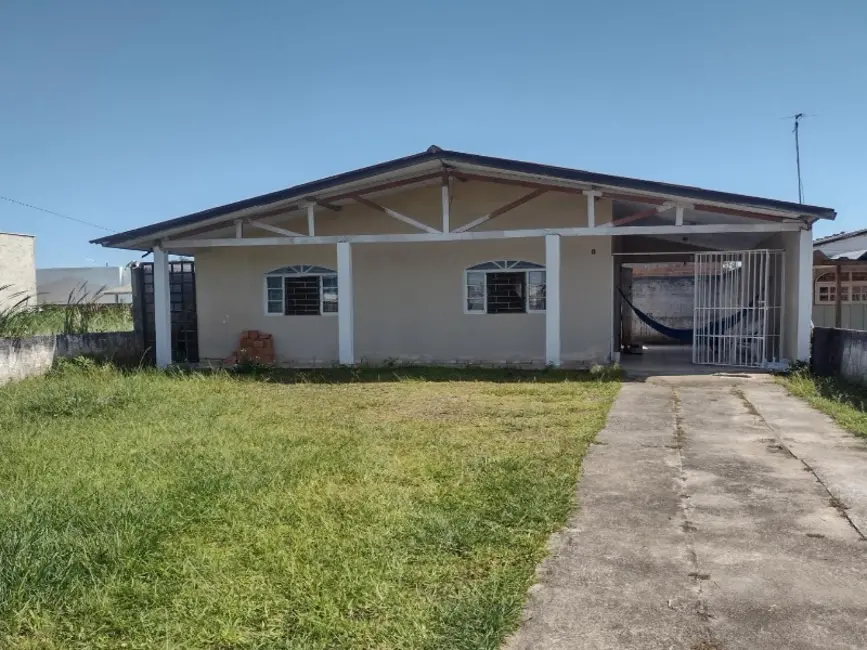 Foto 1 de Casa com 2 quartos à venda, 82m2 em Guaratuba - PR