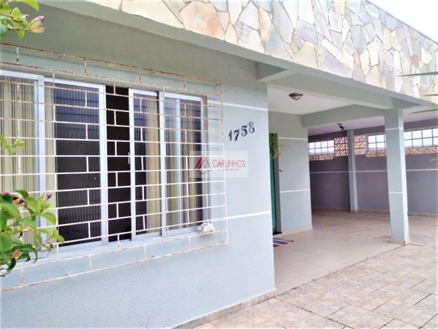 Foto 5 de Casa com 5 quartos à venda, 240m2 em Centro, Guaratuba - PR