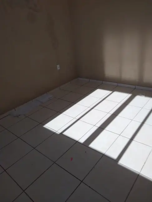 Casa com 2 quartos à venda, 75m2 em Guaratuba - PR - imagem 4 Foto 4 de Casa com 2 quartos à venda, 75m2 em Guaratuba - PR