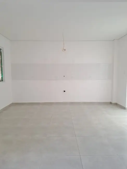 Sobrado com 2 quartos à venda, 72m2 em Guaratuba - PR - imagem 7 Foto 7 de Sobrado com 2 quartos à venda, 72m2 em Guaratuba - PR