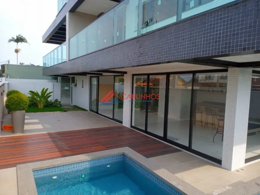 Apartamento com 2 quartos à venda, 71m2 em Guaratuba - PR - imagem 3 Foto 3 de Apartamento com 2 quartos à venda, 71m2 em Guaratuba - PR