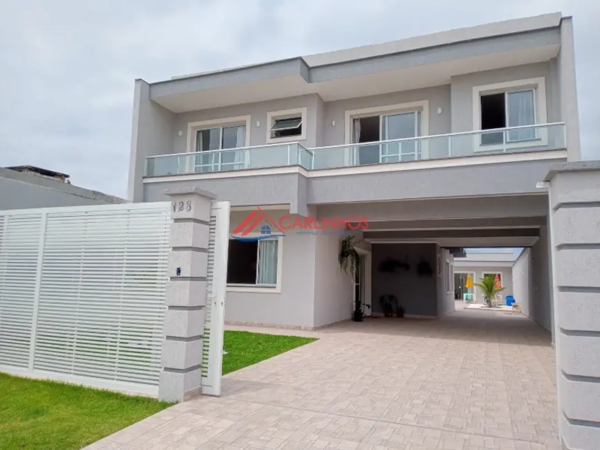 Foto 4 de Casa com 5 quartos à venda, 321m2 em Centro, Guaratuba - PR