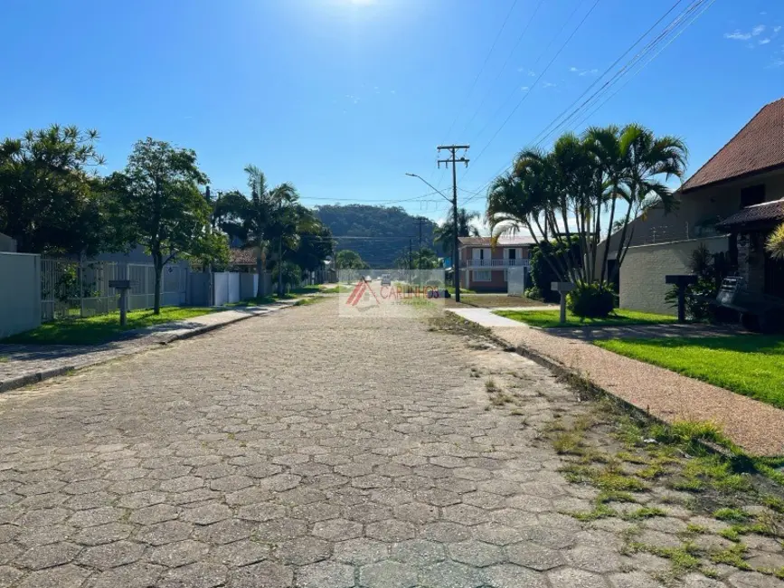 Apartamento com 2 quartos à venda, 71m2 em Centro, Guaratuba - PR - imagem 4 Foto 4 de Apartamento com 2 quartos à venda, 71m2 em Centro, Guaratuba - PR