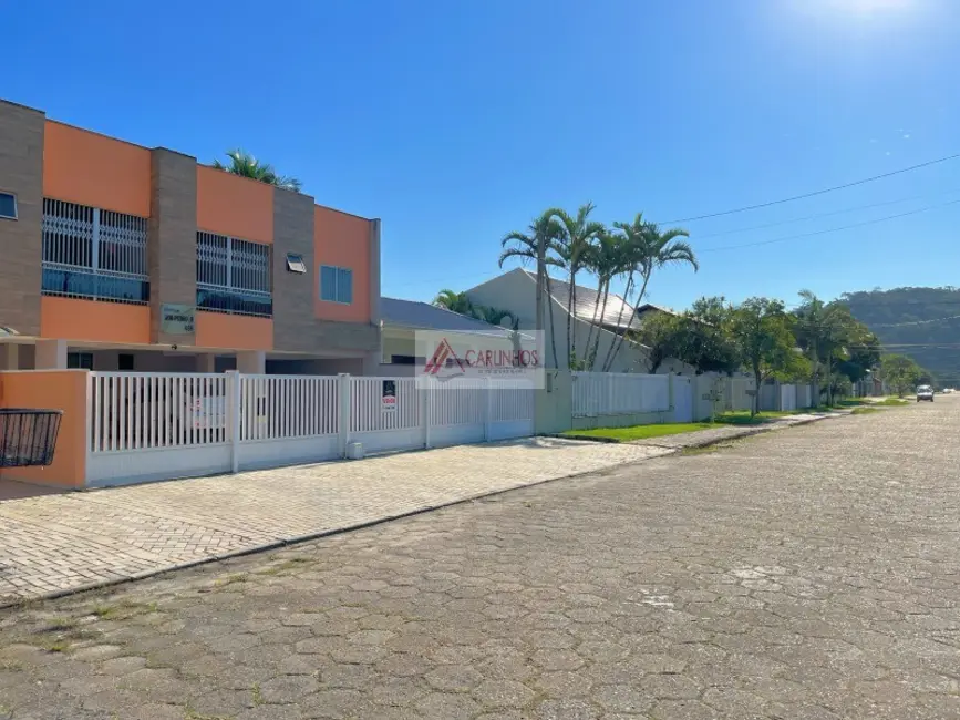 Apartamento com 2 quartos à venda, 71m2 em Centro, Guaratuba - PR - imagem 3 Foto 3 de Apartamento com 2 quartos à venda, 71m2 em Centro, Guaratuba - PR