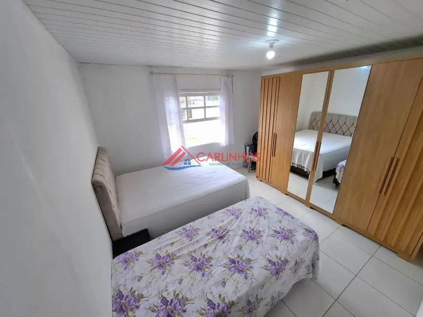 Foto 6 de Casa com 2 quartos à venda, 60m2 em Guaratuba - PR