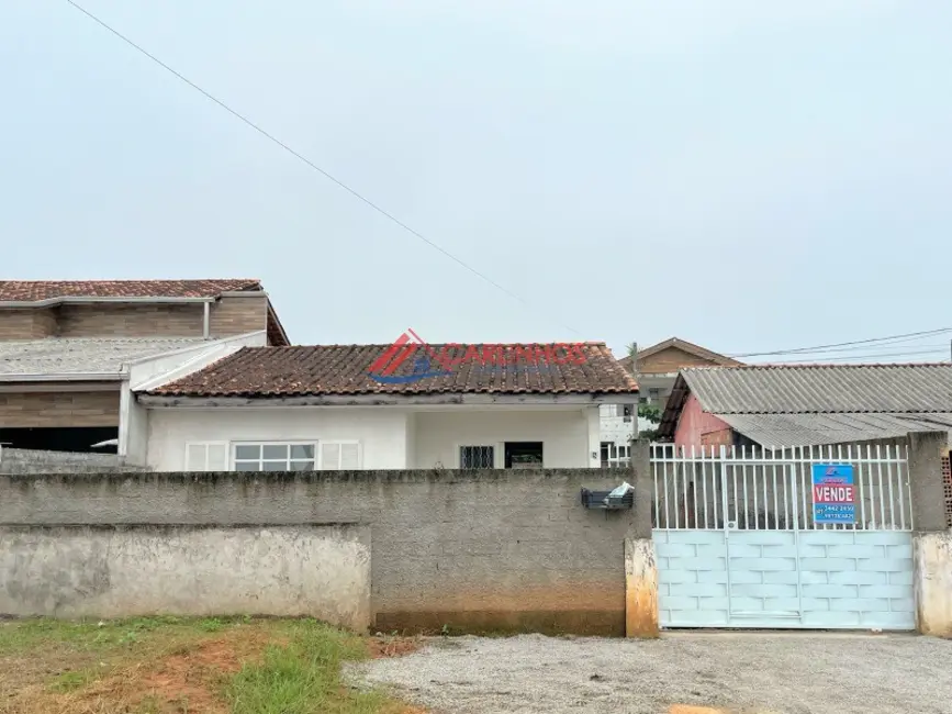Foto 1 de Casa com 2 quartos à venda, 60m2 em Guaratuba - PR