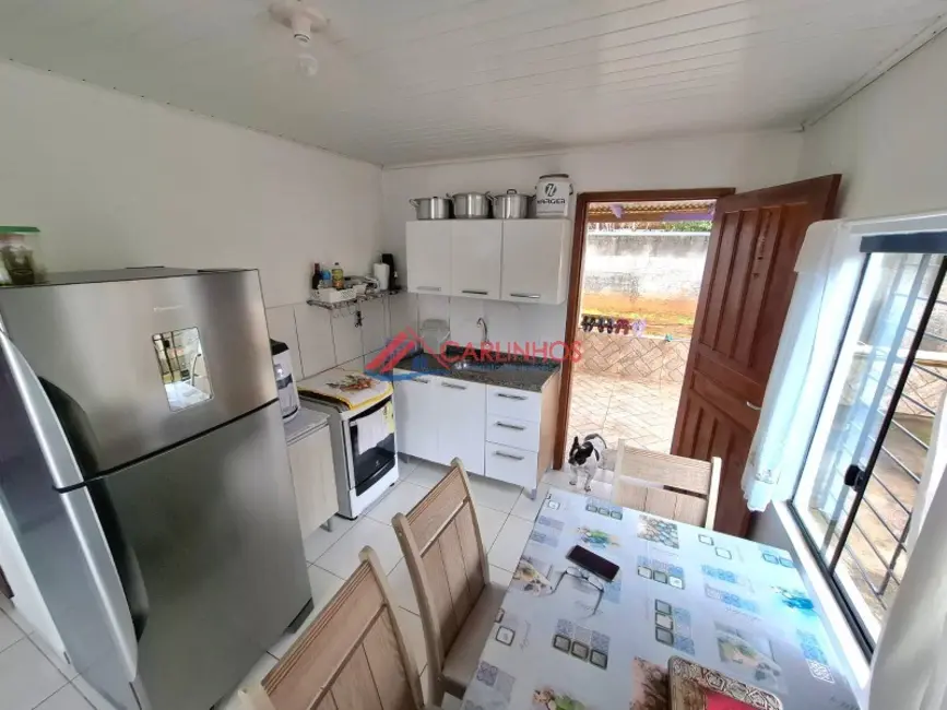 Foto 4 de Casa com 2 quartos à venda, 60m2 em Guaratuba - PR