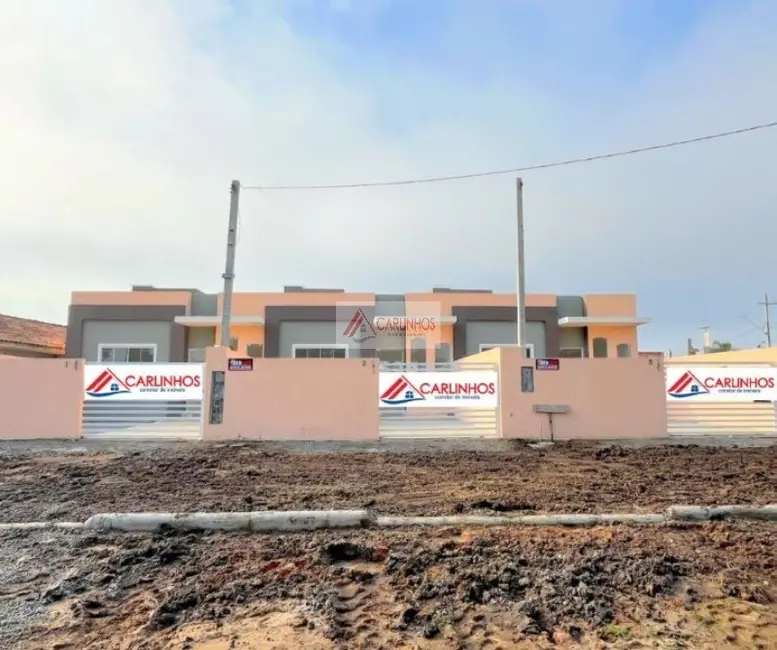 Foto 2 de Casa com 2 quartos à venda, 60m2 em Guaratuba - PR