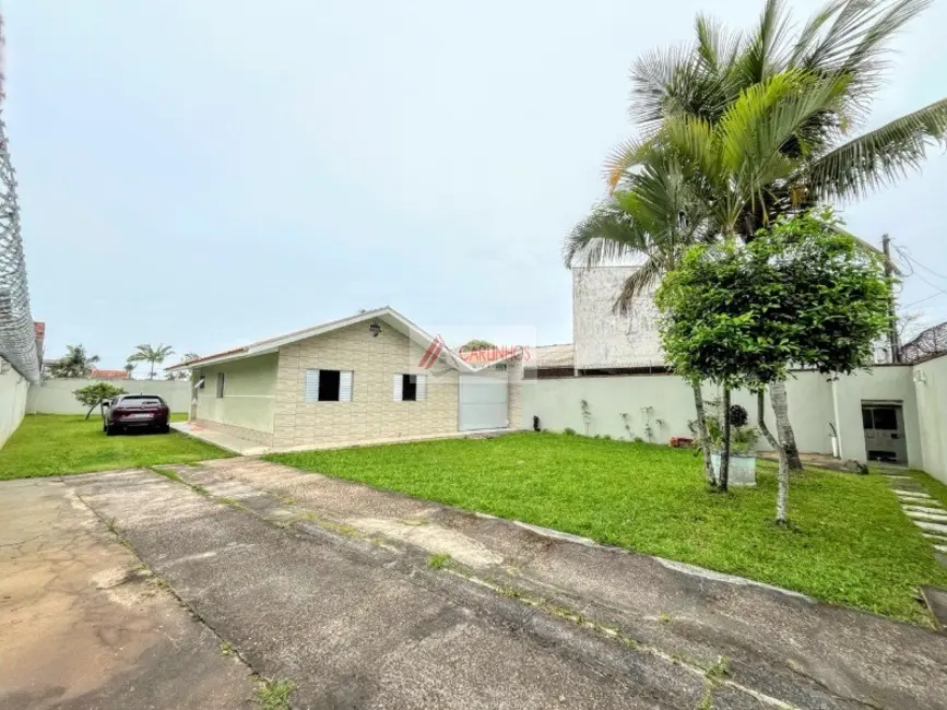 Foto 1 de Casa com 2 quartos à venda, 117m2 em Guaratuba - PR