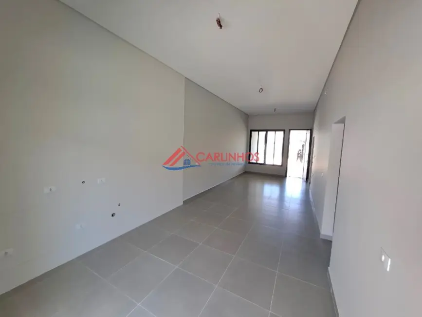 Casa com 3 quartos à venda, 150m2 em Guaratuba - PR - imagem 3 Foto 3 de Casa com 3 quartos à venda, 150m2 em Guaratuba - PR