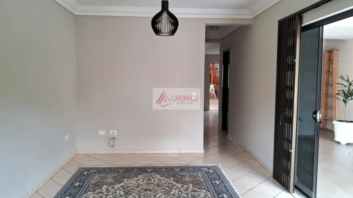 Sobrado com 3 quartos à venda, 165m2 em Centro, Guaratuba - PR - imagem 6 Foto 6 de Sobrado com 3 quartos à venda, 165m2 em Centro, Guaratuba - PR