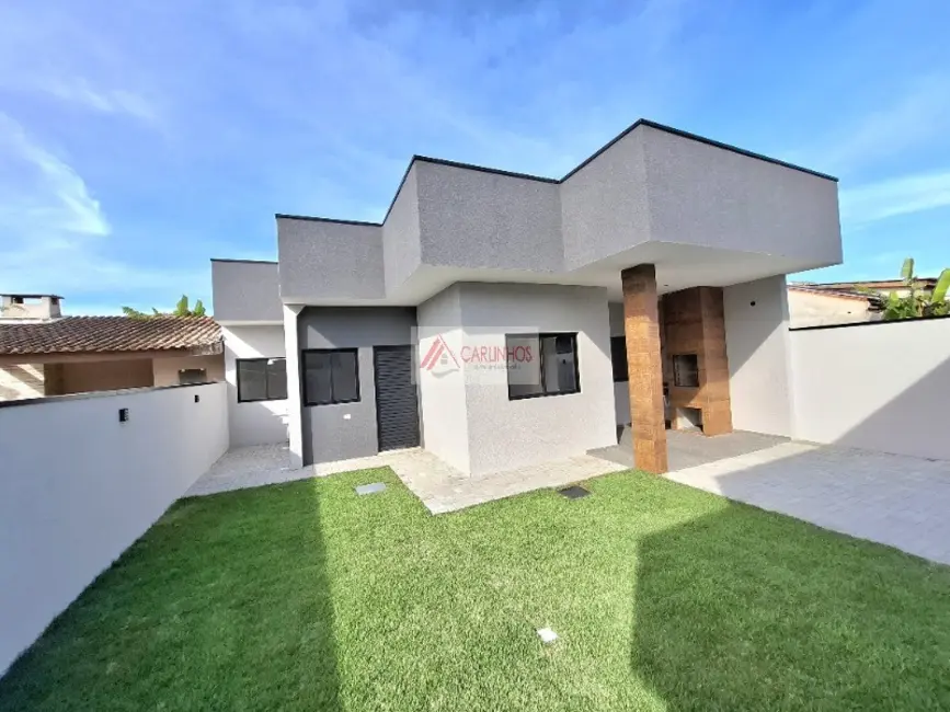Foto 2 de Casa com 3 quartos à venda, 79m2 em Guaratuba - PR