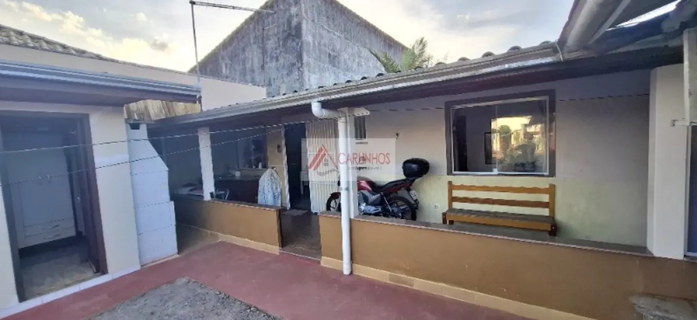 Foto 5 de Casa com 3 quartos à venda, 88m2 em Guaratuba - PR