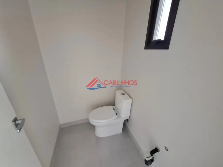 Sobrado com 3 quartos à venda, 124m2 em Centro, Guaratuba - PR - imagem 6 Foto 6 de Sobrado com 3 quartos à venda, 124m2 em Centro, Guaratuba - PR