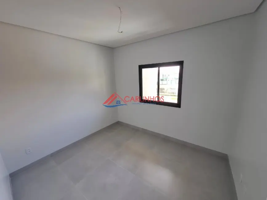 Sobrado com 3 quartos à venda, 124m2 em Centro, Guaratuba - PR - imagem 7 Foto 7 de Sobrado com 3 quartos à venda, 124m2 em Centro, Guaratuba - PR
