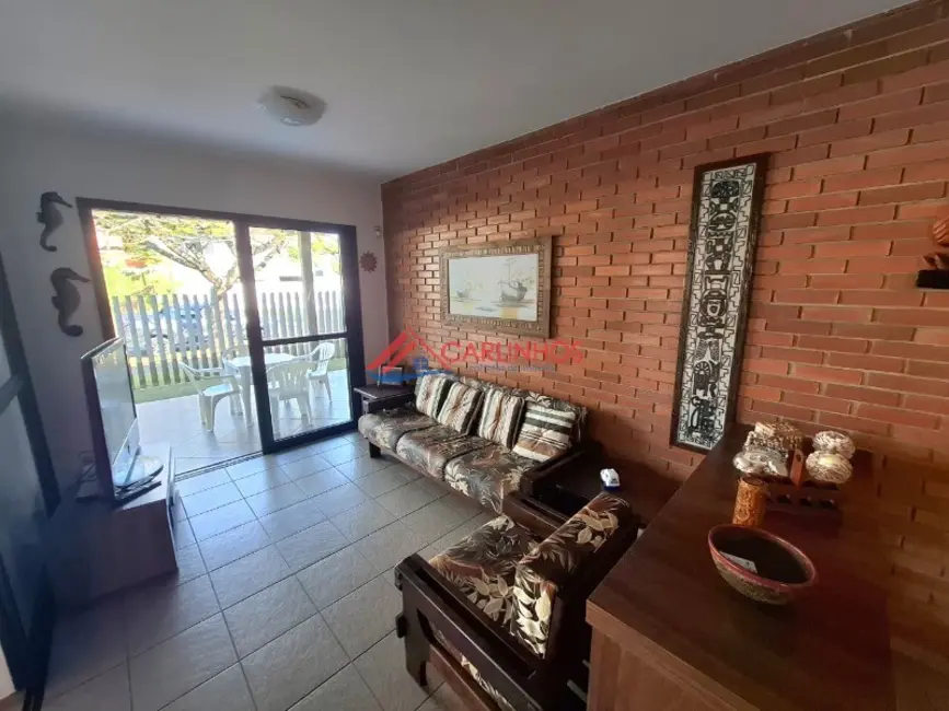 Sobrado com 3 quartos à venda, 99m2 em Centro, Guaratuba - PR - imagem 5 Foto 5 de Sobrado com 3 quartos à venda, 99m2 em Centro, Guaratuba - PR