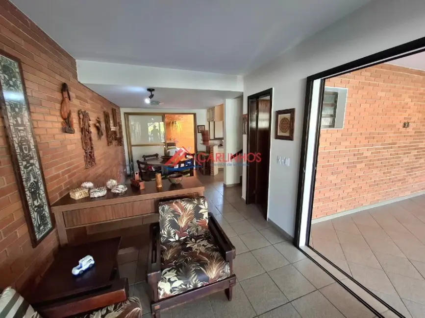 Sobrado com 3 quartos à venda, 99m2 em Centro, Guaratuba - PR - imagem 6 Foto 6 de Sobrado com 3 quartos à venda, 99m2 em Centro, Guaratuba - PR