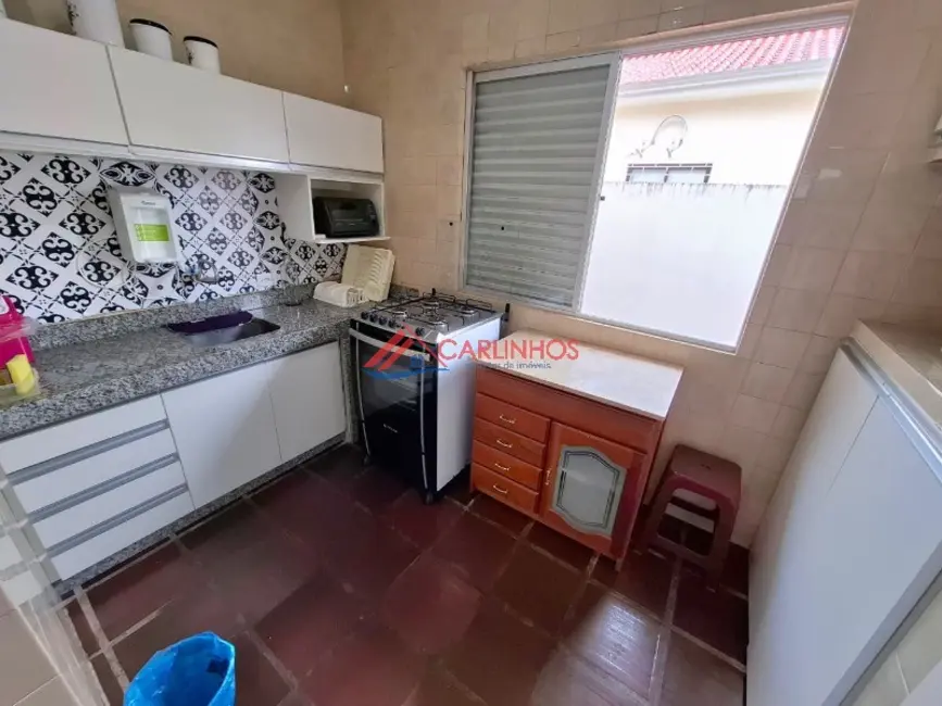 Casa com 4 quartos para alugar, 140m2 em Centro, Guaratuba - PR - imagem 6 Foto 6 de Casa com 4 quartos para alugar, 140m2 em Centro, Guaratuba - PR