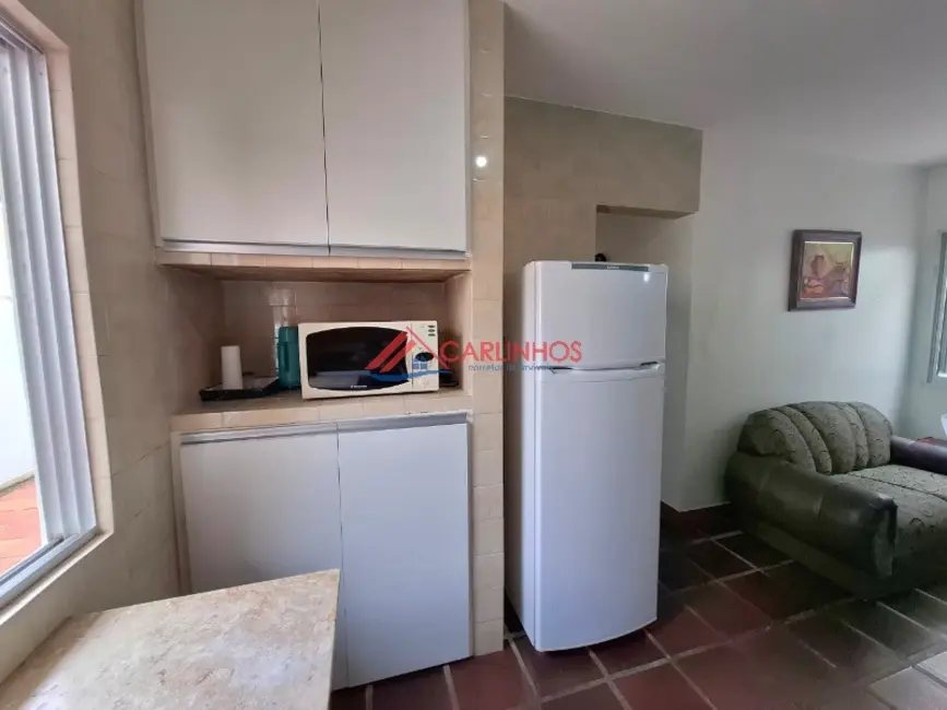 Casa com 4 quartos para alugar, 140m2 em Centro, Guaratuba - PR - imagem 7 Foto 7 de Casa com 4 quartos para alugar, 140m2 em Centro, Guaratuba - PR