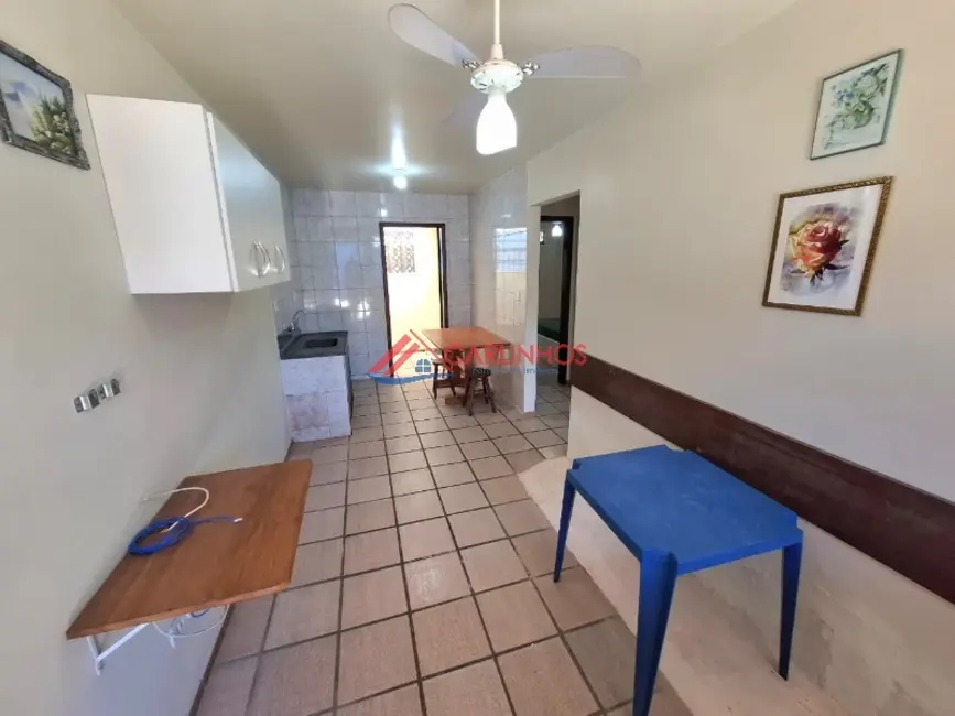 Foto 4 de Casa com 2 quartos à venda, 51m2 em Guaratuba - PR