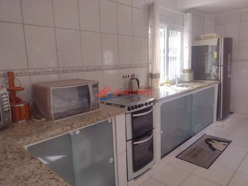 Foto 8 de Casa com 4 quartos à venda, 334m2 em Guaratuba - PR