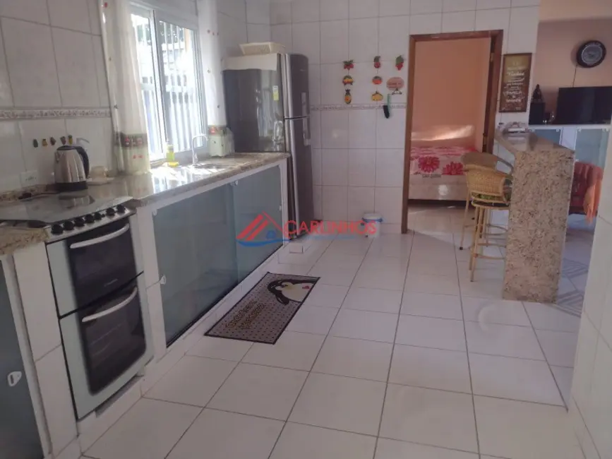 Foto 6 de Casa com 4 quartos à venda, 334m2 em Guaratuba - PR