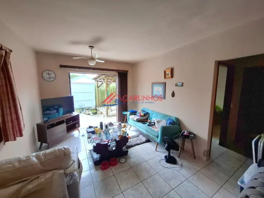 Foto 4 de Casa com 3 quartos à venda, 65m2 em Centro, Guaratuba - PR