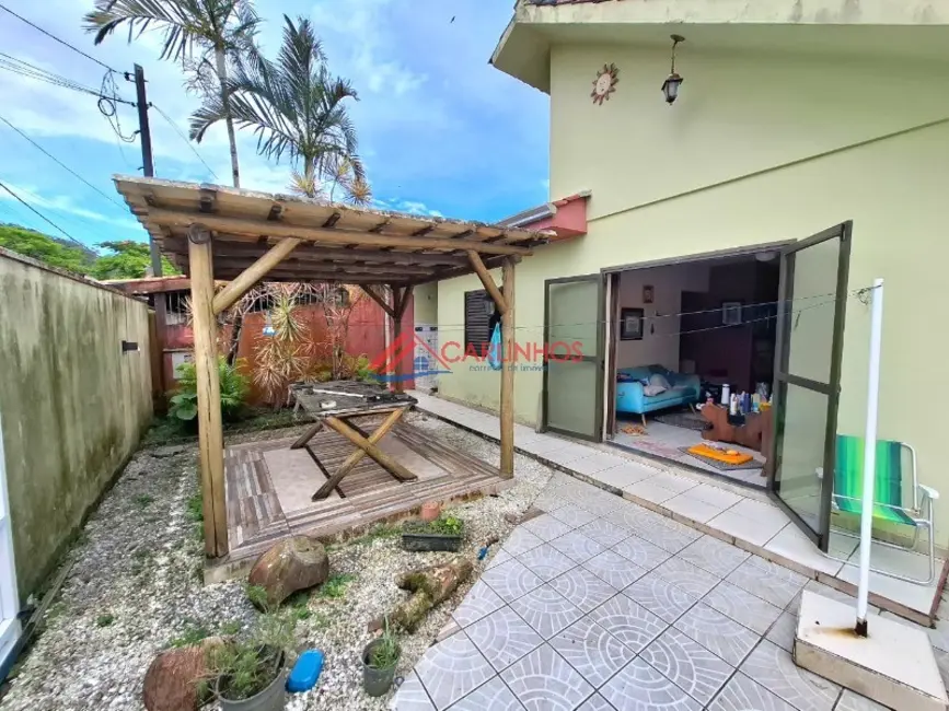 Foto 2 de Casa com 3 quartos à venda, 65m2 em Centro, Guaratuba - PR