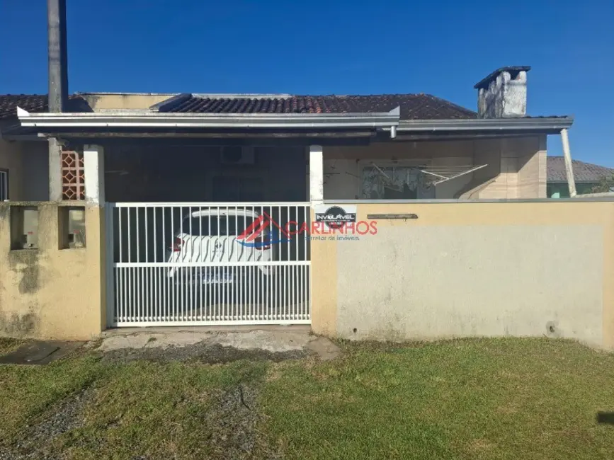 Foto 1 de Casa com 2 quartos à venda, 47m2 em Guaratuba - PR