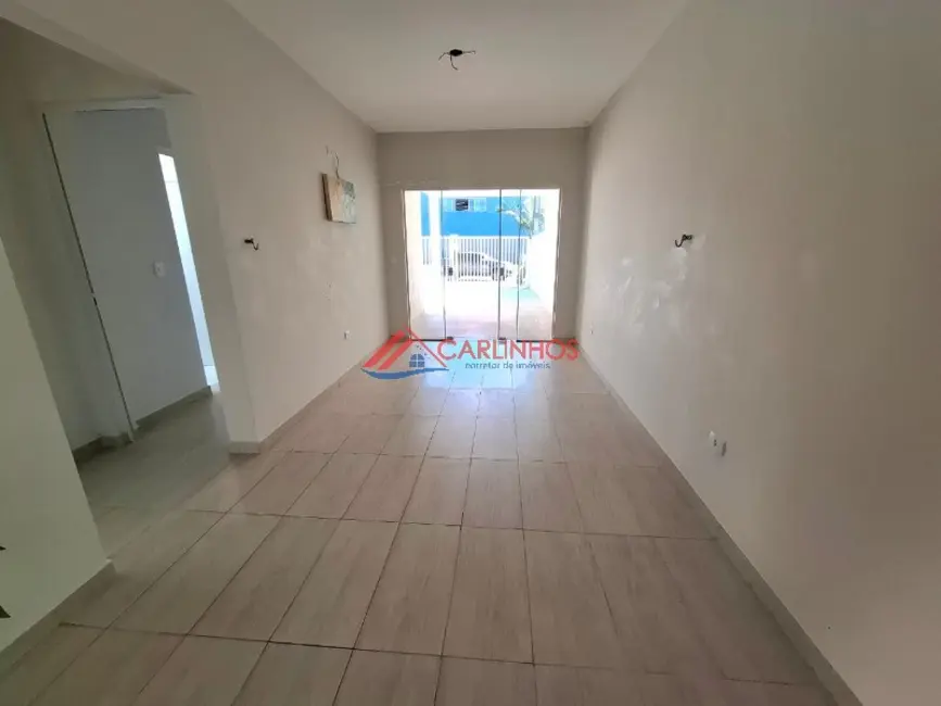 Foto 4 de Casa com 2 quartos à venda, 62m2 em Guaratuba - PR