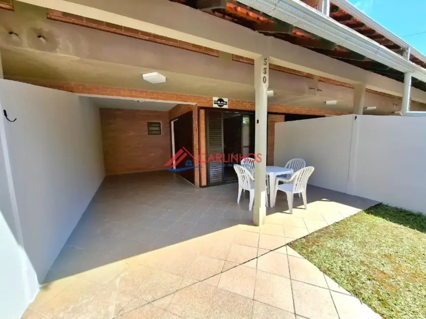 Foto 2 de Sobrado com 3 quartos à venda, 99m2 em Centro, Guaratuba - PR