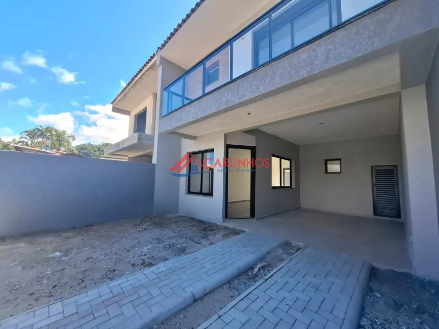 Foto 3 de Sobrado com 3 quartos à venda, 132m2 em Guaratuba - PR