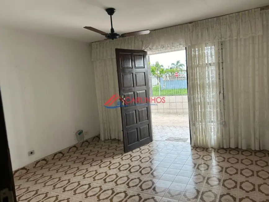 Foto 6 de Casa com 2 quartos à venda, 224m2 em Centro, Guaratuba - PR