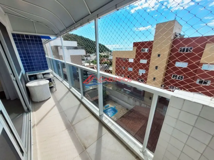 Foto 8 de Apartamento com 3 quartos à venda, 271m2 em Centro, Guaratuba - PR
