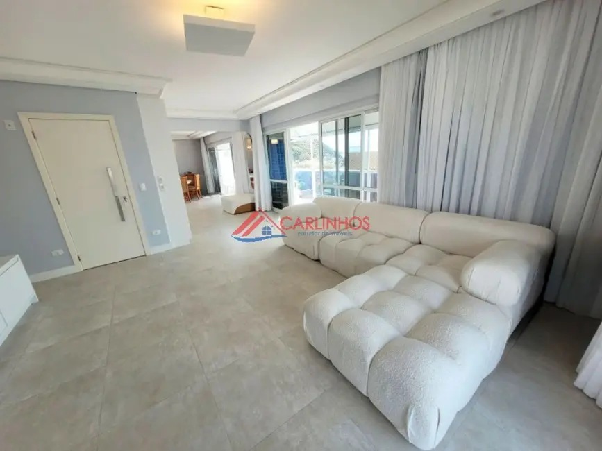 Foto 2 de Apartamento com 3 quartos à venda, 271m2 em Centro, Guaratuba - PR