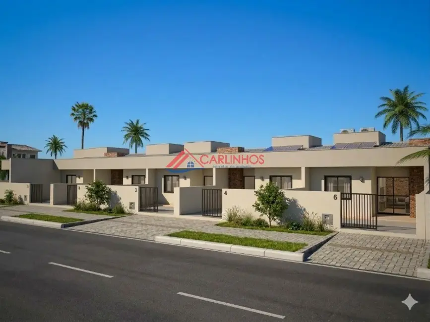 Foto 2 de Casa com 2 quartos à venda, 62m2 em Guaratuba - PR