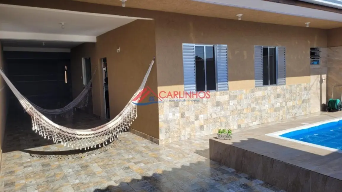 Casa com 2 quartos à venda, 70m2 em Guaratuba - PR - imagem 4 Foto 4 de Casa com 2 quartos à venda, 70m2 em Guaratuba - PR