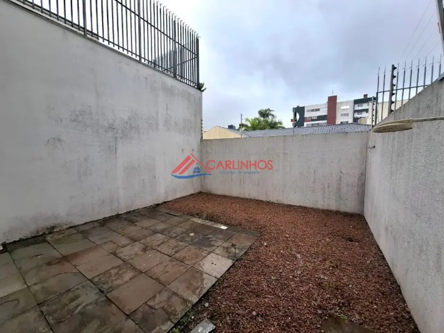 Sobrado com 3 quartos à venda, 148m2 em Centro, Guaratuba - PR - imagem 8 Foto 8 de Sobrado com 3 quartos à venda, 148m2 em Centro, Guaratuba - PR