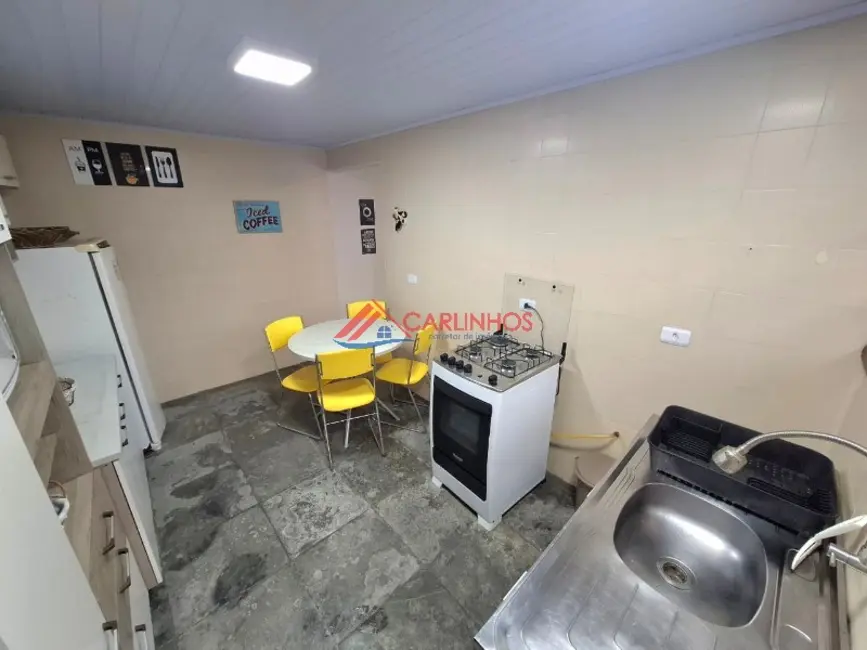 Sobrado com 3 quartos à venda, 148m2 em Centro, Guaratuba - PR - imagem 5 Foto 5 de Sobrado com 3 quartos à venda, 148m2 em Centro, Guaratuba - PR