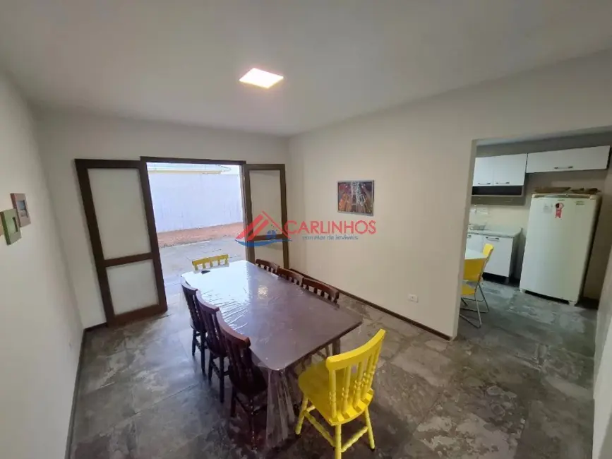 Sobrado com 3 quartos à venda, 148m2 em Centro, Guaratuba - PR - imagem 6 Foto 6 de Sobrado com 3 quartos à venda, 148m2 em Centro, Guaratuba - PR