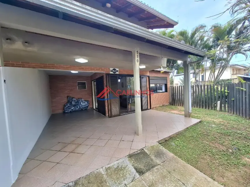 Foto 3 de Sobrado com 4 quartos à venda, 151m2 em Centro, Guaratuba - PR