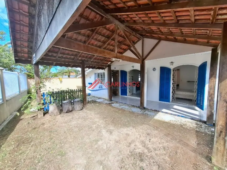 Casa com 4 quartos à venda, 134m2 em Guaratuba - PR - imagem 2 Foto 2 de Casa com 4 quartos à venda, 134m2 em Guaratuba - PR