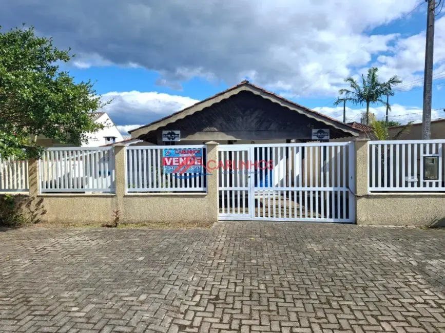 Casa com 4 quartos à venda, 134m2 em Guaratuba - PR - imagem 1 Foto 1 de Casa com 4 quartos à venda, 134m2 em Guaratuba - PR