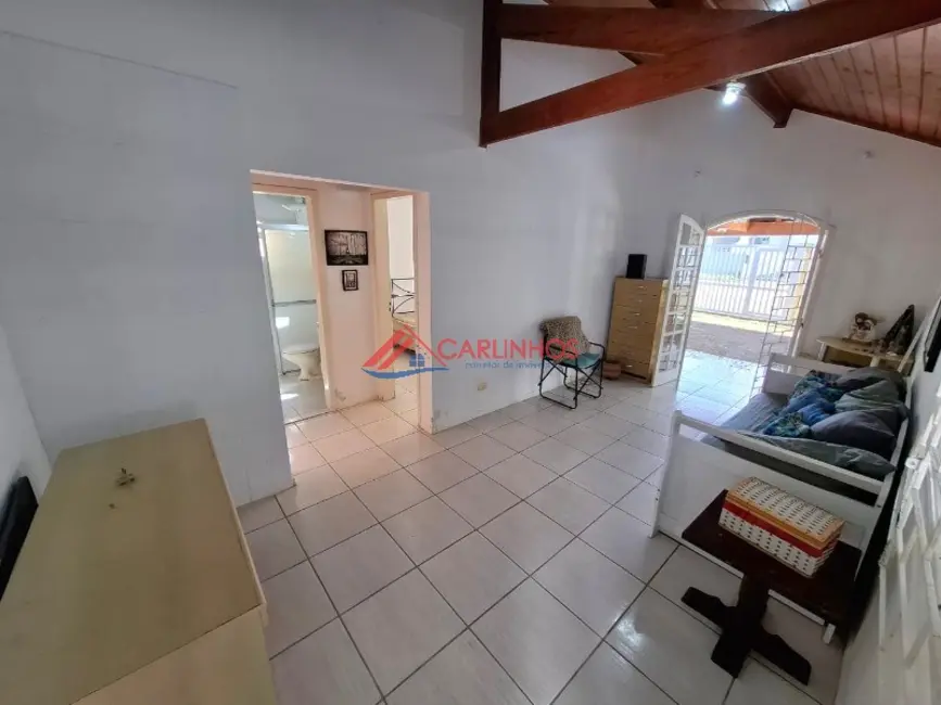 Casa com 4 quartos à venda, 134m2 em Guaratuba - PR - imagem 9 Foto 9 de Casa com 4 quartos à venda, 134m2 em Guaratuba - PR