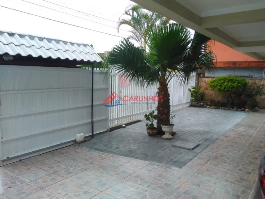 Foto 3 de Casa com 4 quartos à venda, 393m2 em Centro, Guaratuba - PR