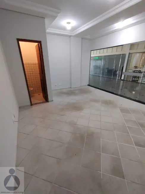 Foto 6 de Sala Comercial para alugar, 25m2 em Centro, Londrina - PR