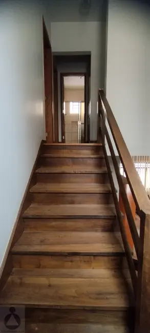 Casa com 3 quartos à venda, 123m2 em Centro, Londrina - PR - imagem 5 Foto 5 de Casa com 3 quartos à venda, 123m2 em Centro, Londrina - PR