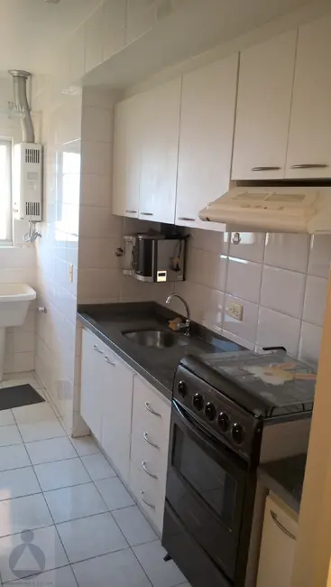 Apartamento com 2 quartos à venda, 65m2 em Centro, Londrina - PR - imagem 3 Foto 3 de Apartamento com 2 quartos à venda, 65m2 em Centro, Londrina - PR