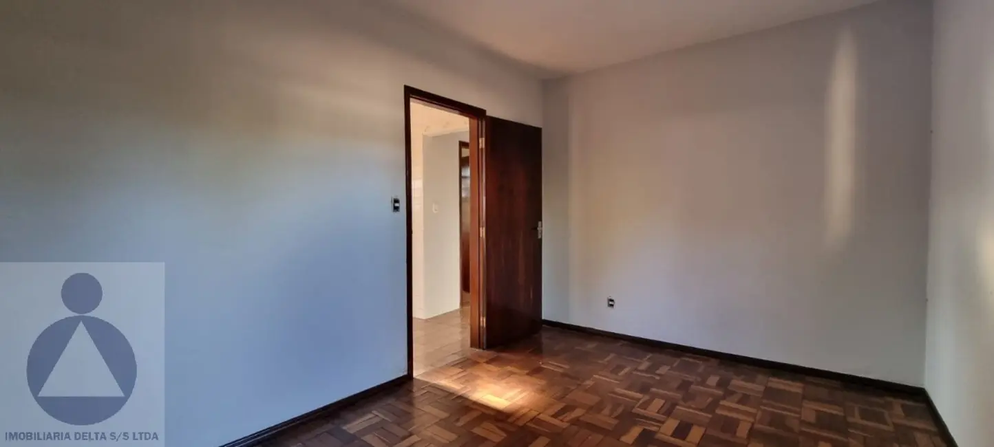 Foto 5 de Casa com 2 quartos à venda, 70m2 em Industrial, Londrina - PR