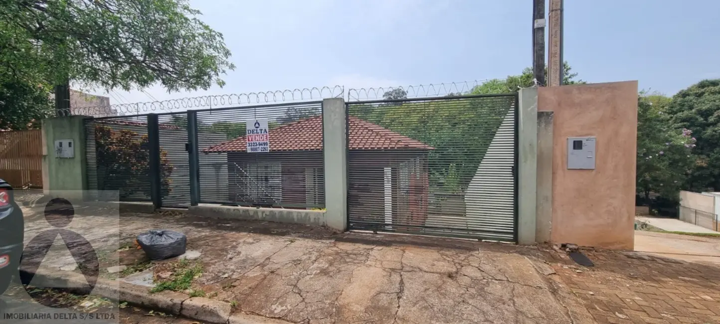 Foto 1 de Casa com 4 quartos à venda, 182m2 em Bela Vista, Londrina - PR